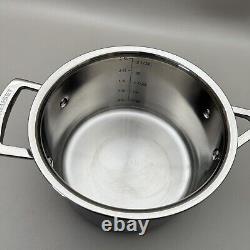 Le Creuset Cookware Sauce Pan 3 qt 3-Ply Bonded Stainless Steel With Lid